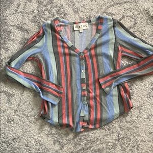 Adorable long sleeve shirt! Hardly worn.